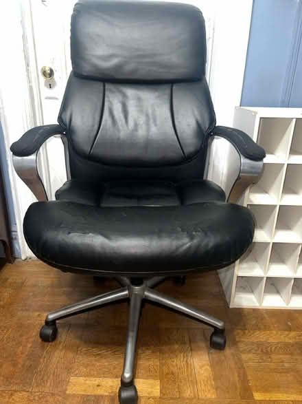 Photo of free Office chair (Bronx) #1