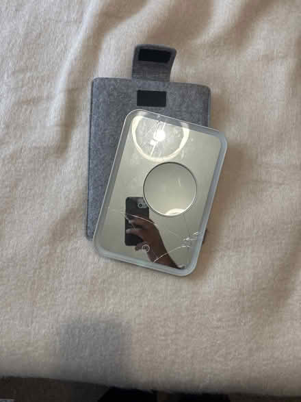 Photo of free Vanity mirror (Walthamstow Central) #1