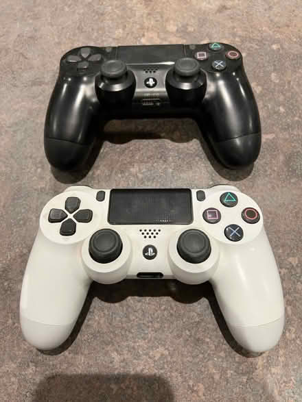 Photo of free Two PS4 Controllers (CT3) #1