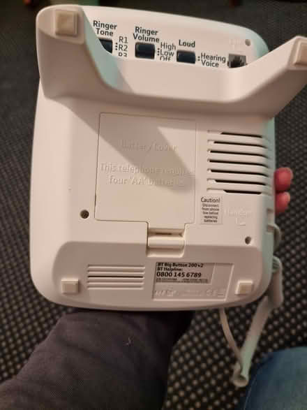 Photo of free Bt big button 200 v2 analogue telephone (Stoneleigh KT17) #2