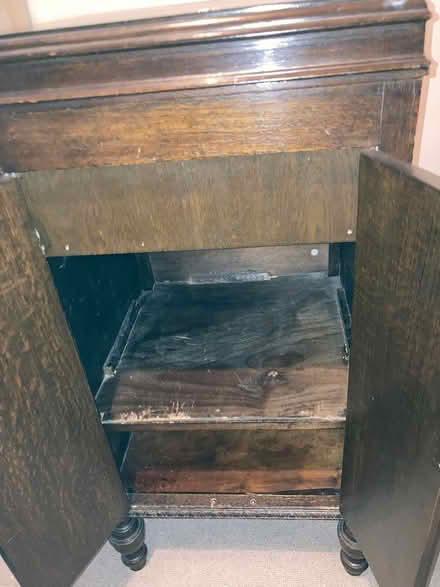 Photo of free Wooden cabinet (Beckenham BR3) #3