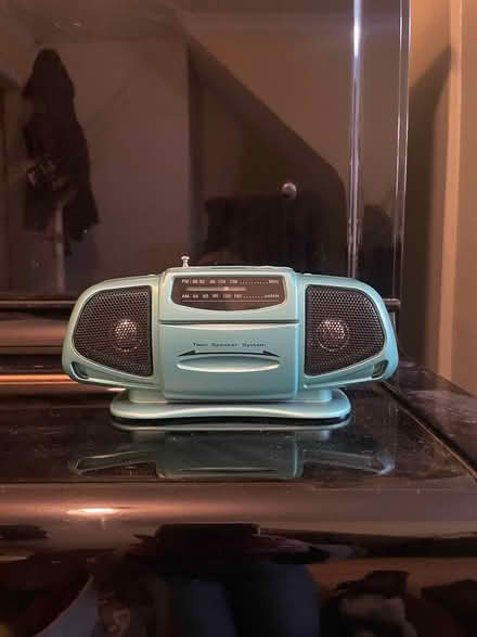 Photo of free Battery operated radio (Near Gilbert Inglefield) #1