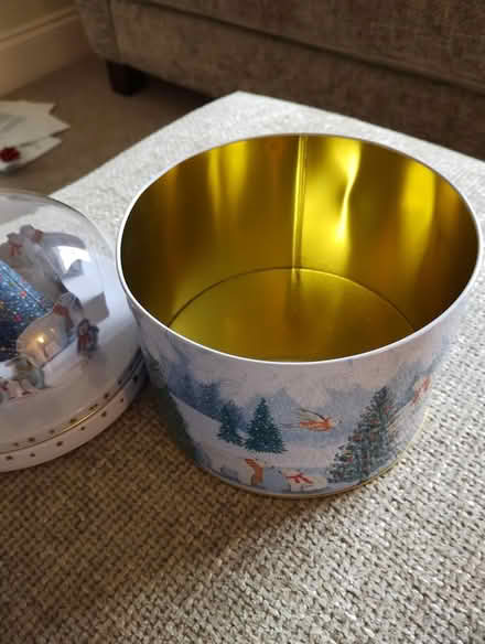 Photo of free Musical tin (Wootton OX1) #1