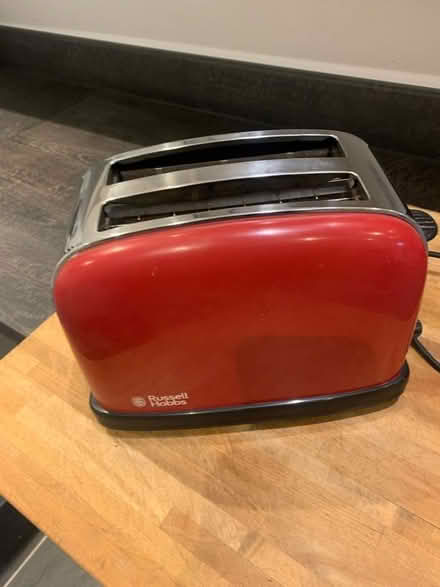 Photo of free Toaster (Wisewood S6) #3