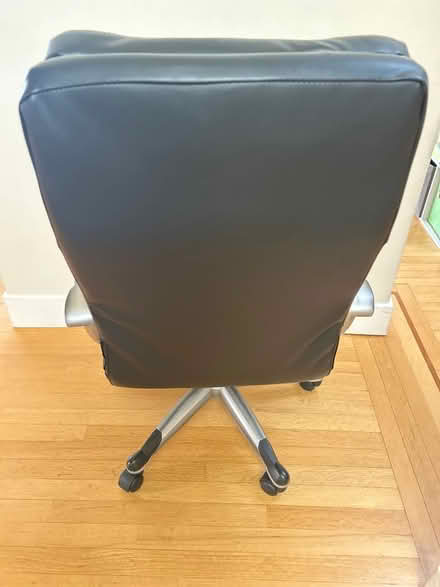 Photo of free Office desk chair (Oakland) #2