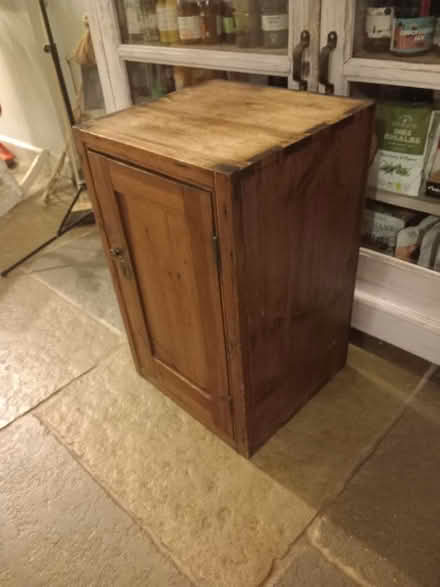 Photo of free Wooden cabinet / bedside table (HR1) #2