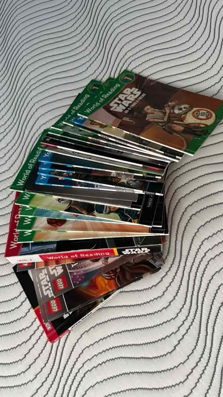 Photo of free Kids reading books (W4) #1
