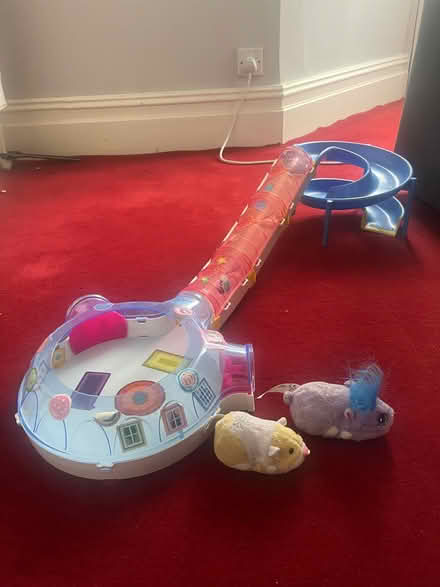 Photo of free Zhu Zhu Pets Hamster playset (Bear Flat) #1