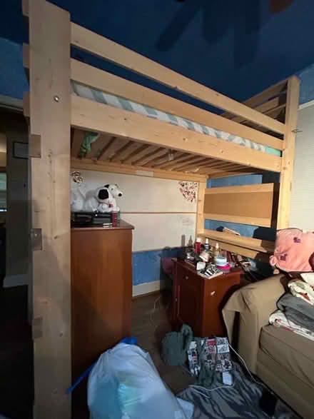 Photo of free Loft bed (North College Park) #1