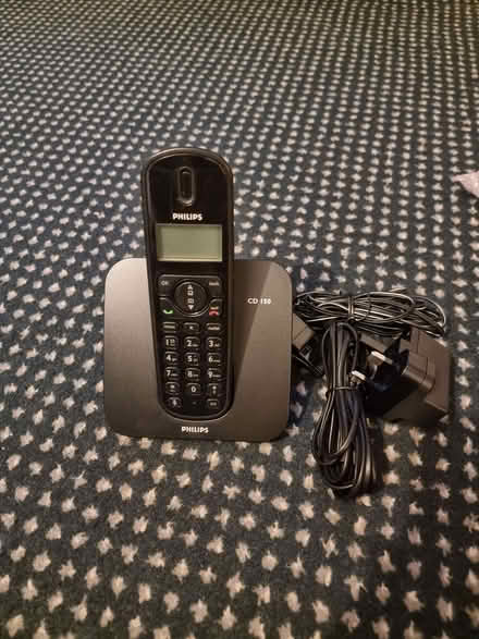 Photo of free Phillips cd 150 cordless phone (Stoneleigh KT17) #1