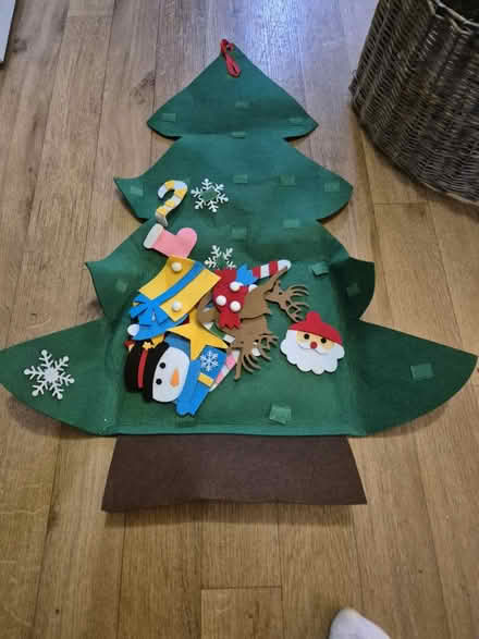 Photo of free Kids Velcro Christmas Tree (BR8) #1