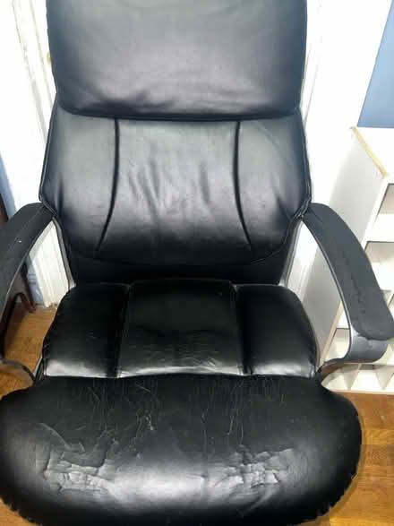 Photo of free Office chair (Bronx) #2