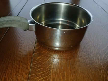 Photo of free Small saucepan - about 16cm across (West Bridgford NG2) #1