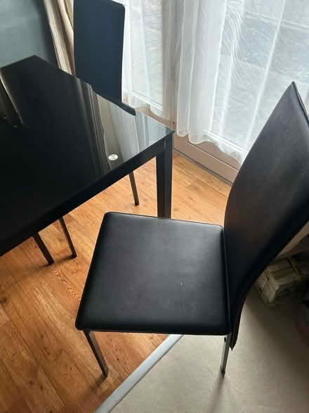Photo of free Dining table and chairs (South Croydon CR2) #2