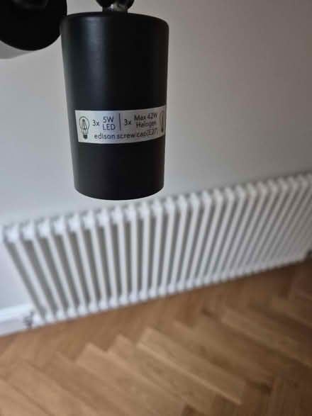 Photo of free Lights & Lamps 3 Light Pendant (N1 Islington) #4