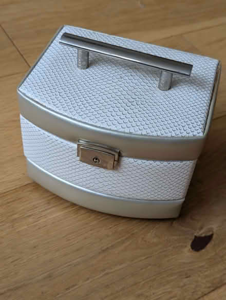 Photo of free Jewellery box (Battle RG30) #1
