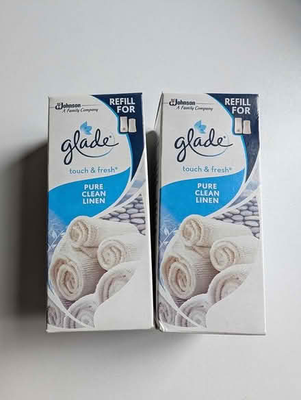 Photo of free Glade touch & fresh refills (Farnborough GU14) #1