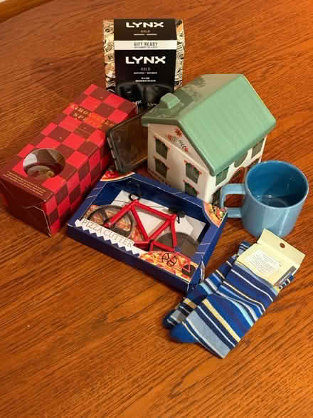 Photo of free Christmas gifts bundle (HA0) #1