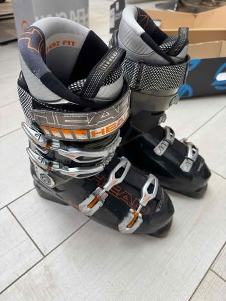 Photo of free Ski boots size 8/42 mens (Leatherhead) #1