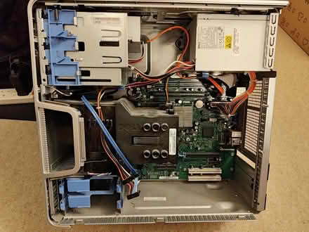 Photo of free 6 old Dell desktops (Bramley) #1