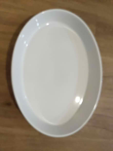 Photo of free Yellow and white dish (M6 Seedley) #2