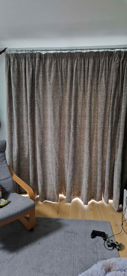 Photo of free Large curtain, lovely grey fabric (North Hinksey OX2) #1