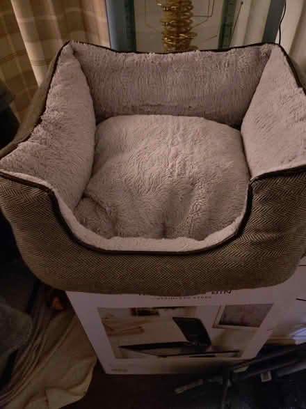 Photo of free Dog bed (Denholme BD13) #1