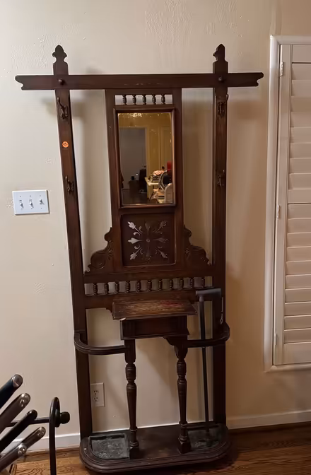 Photo of free Antique Wooden Hall Tree (Los ángeles blvd san anselmo) #1