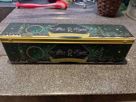 Photo of free Aftereight biscuit tin (Southfields SW18) #1