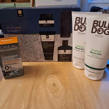 Photo of free Men's Toiletries - unused/unopened (New Southgate N11) #1