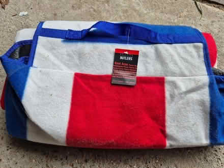 Photo of free Picnic blanket (Sherwood TN2) #1
