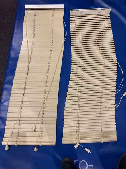 Photo of free Blinds - venetian by Luxaflex (Southport PR8) #3