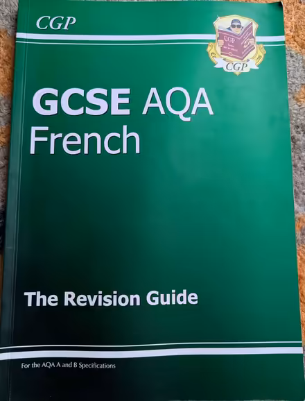 Photo of free GCSE French text book (Woolstone MK15) #1