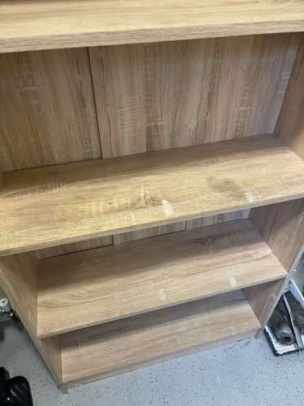 Photo of free Bookshelf (Welton HU15) #3