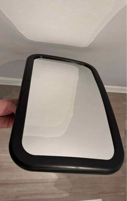 Photo of free Baby car mirror (W4) #3