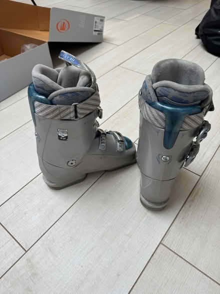 Photo of free Ski boots, ladies, size 4 (Leatherhead) #3