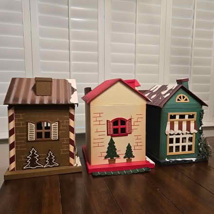 Photo of free Christmas house/shop boxes (Harbor Bay near fire station) #2