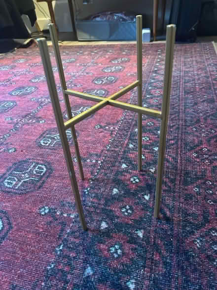 Photo of free Plant stand (Streatham Hill) #1