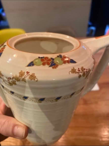 Photo of free Cute teapot but missing lid (EH11) #1