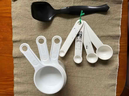 Photo of free Plastic kitchenware (SE DC (SE DC (Ward 7)) #1