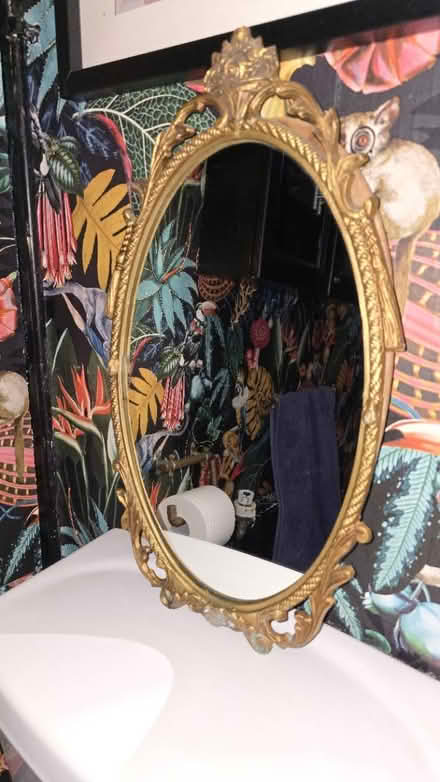 Photo of free Mirror (Queens Park) #1