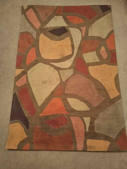 Photo of free lounge rug (Bilton HG1) #1