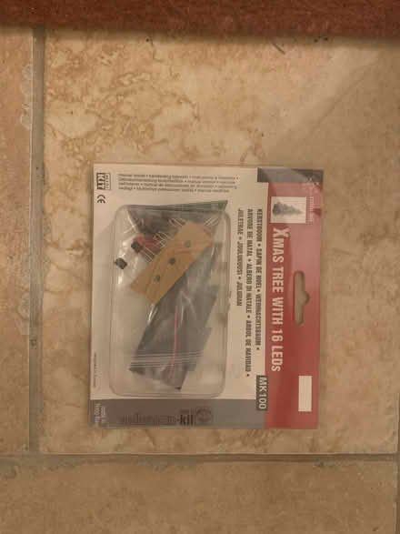Photo of free Electronic construction kit (Starkholmes DE4) #2