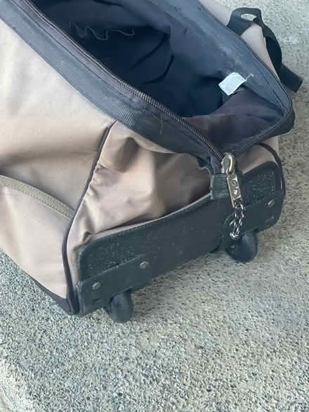 Photo of free Tool bag with wheels (Off Grove near Foothill) #3