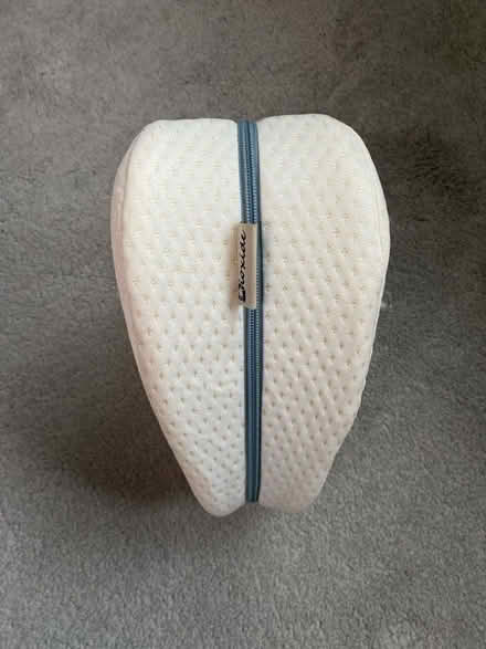 Photo of free Knee support (Caldecott OX14) #2