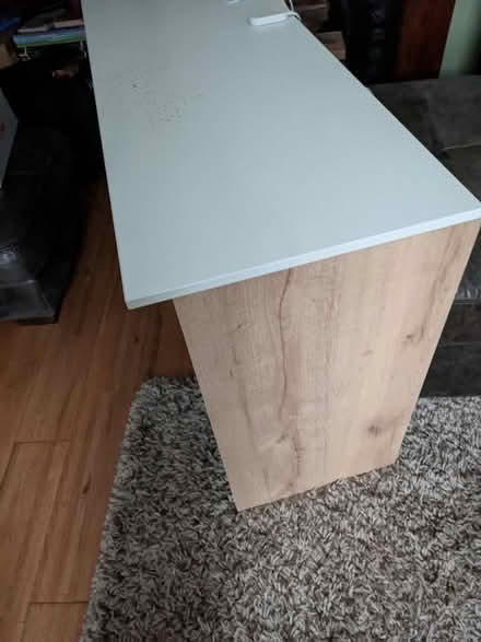 Photo of free Light oak/white effect desk (Portsmouth PO1) #3