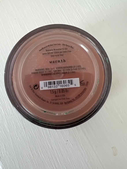 Photo of free Makeup powder (SE DC (SE DC (Ward 7)) #1