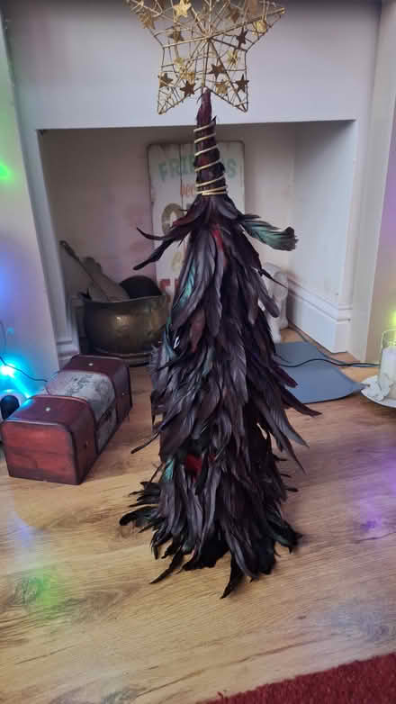 Photo of free Feather xmas tree usable but damage (Westcliff-on-Sea SS0) #1