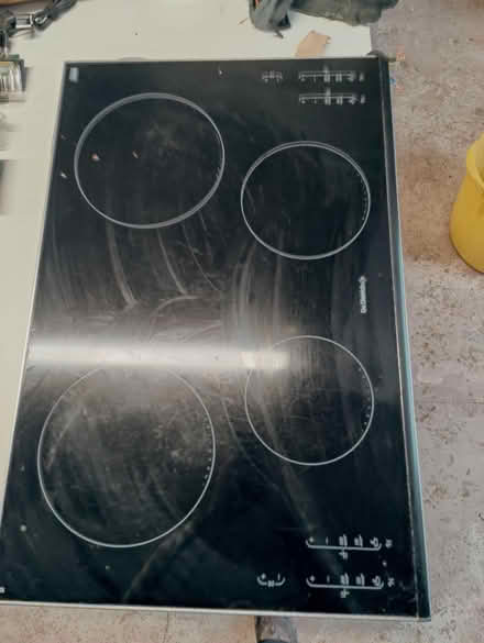 Photo of free Induction hob, 3 of 4 hobs working (WR13 Cradley) #3