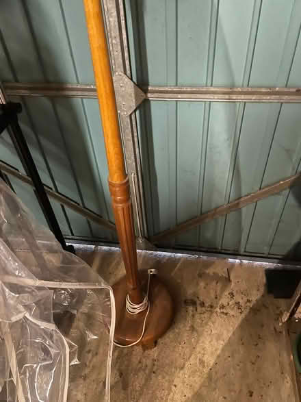 Photo of free Standard lamp (St Albans AL4) #2